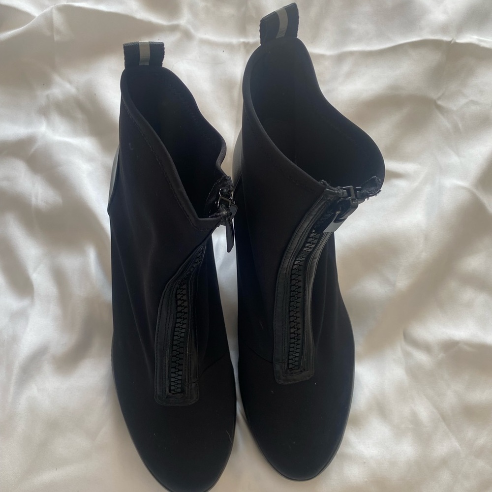 Zara zip up bootie
